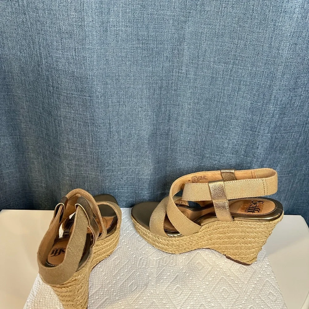 Sofft‎ Tan Wedge Sandals with Ankle Strap